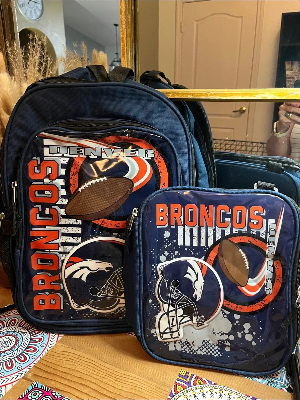 NEW NFL Denver Broncos Backpack & Lunchbox Set